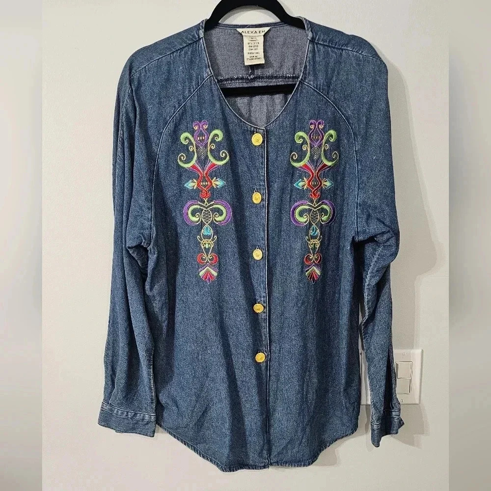 Vintage / Denim embroidered Tunic /Shacket